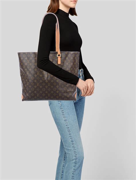 mezzo Louis Vuitton handbags